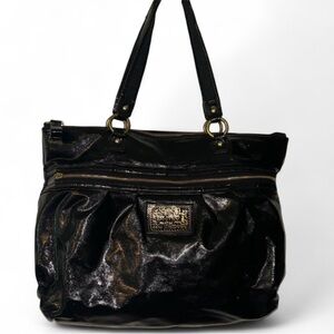 Coach Poppy Daisy Black Patent Leather Shoulder Bag